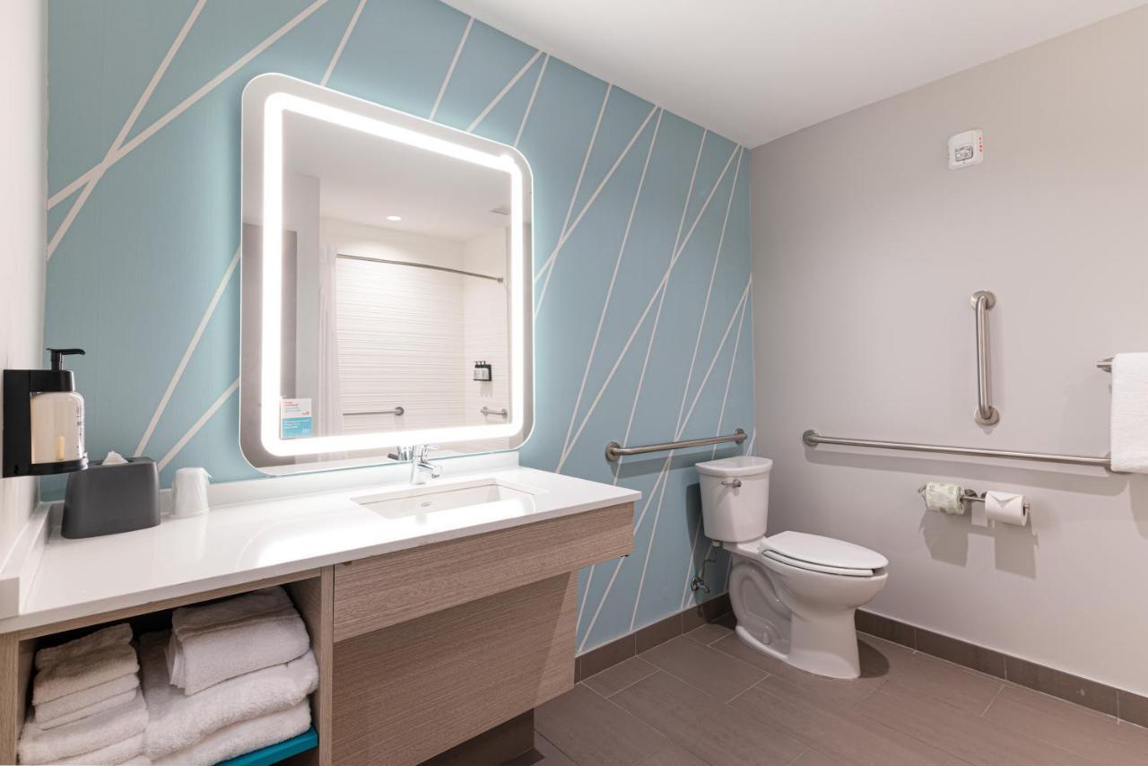 Avid Hotel Summerville By Ihg Buitenkant foto